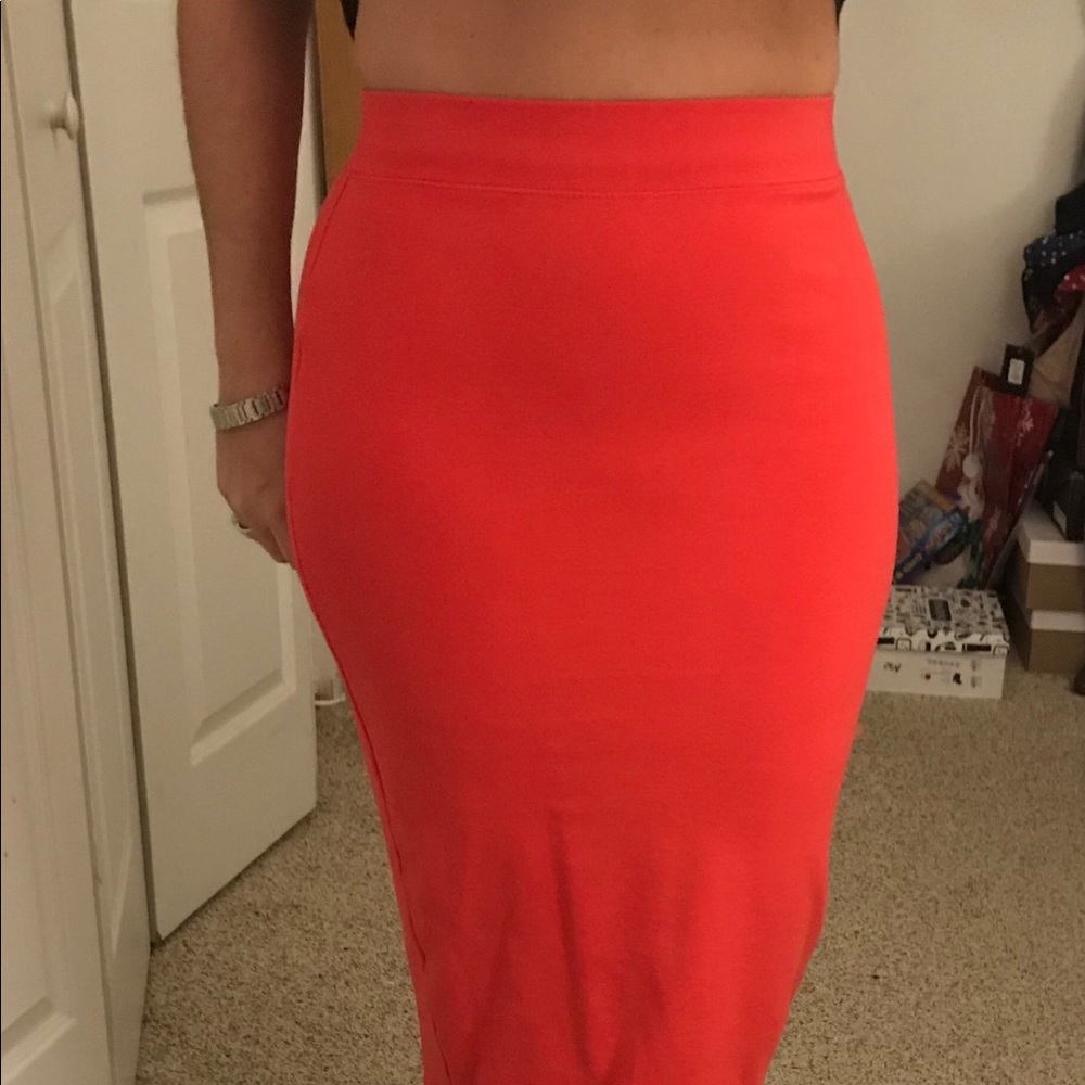 MIDI stretch pencil skirt